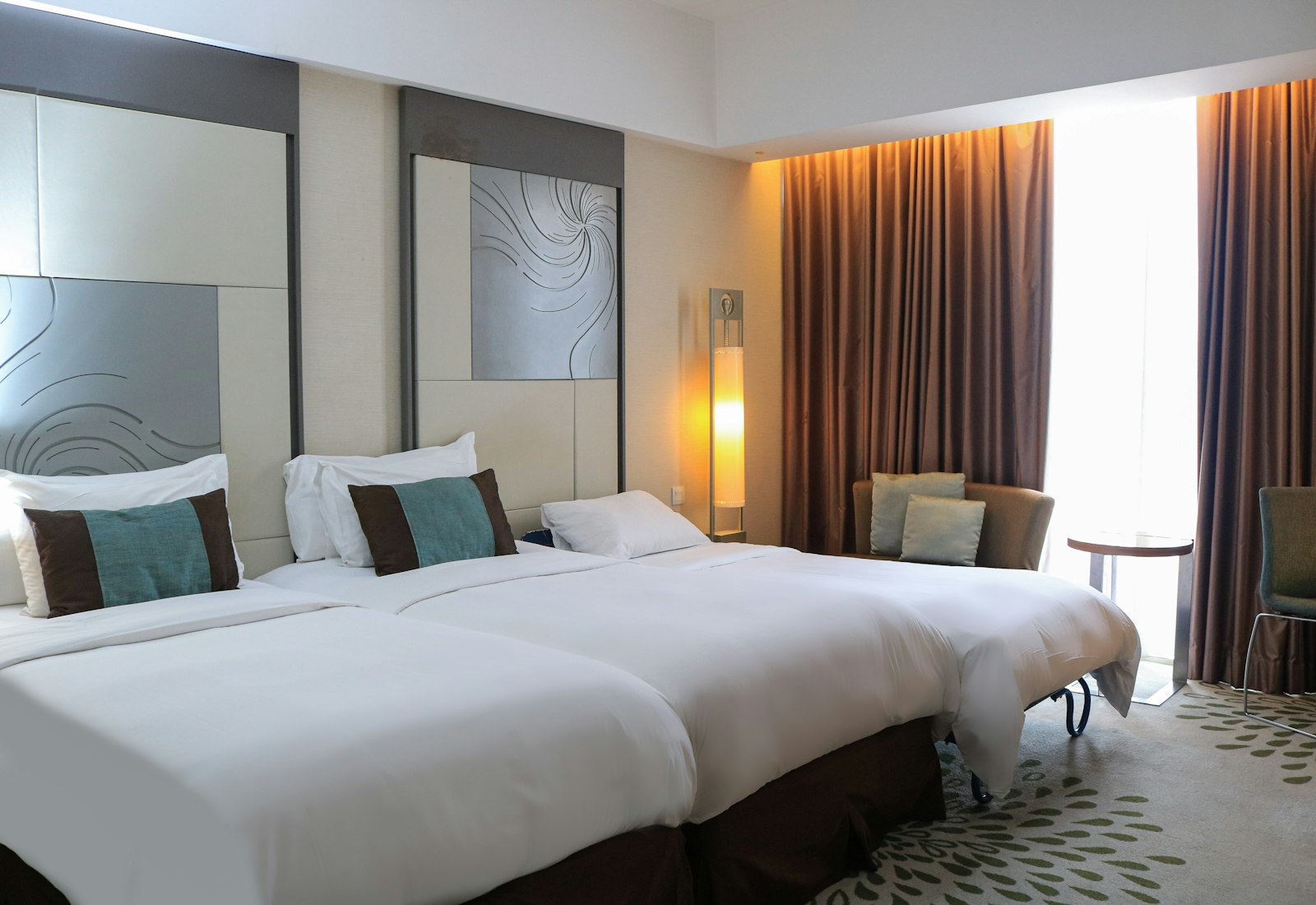 Superior Twin room with two single beds